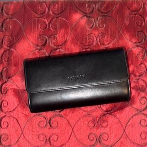 Studio Elegant Black Leather Clutch